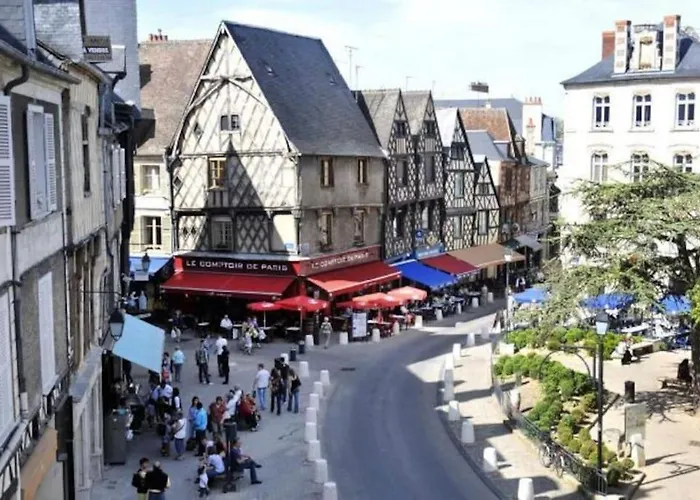 Le Baldaquin Quartier Cathedrale-Marais